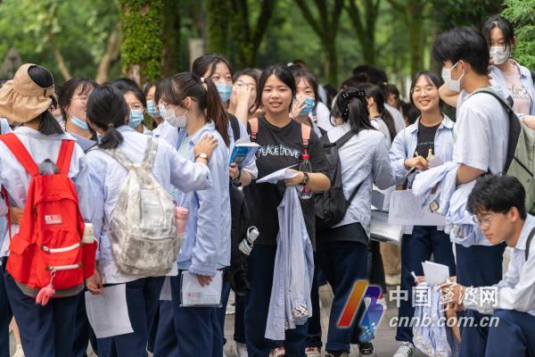 El momento importante de los resultados de las pruebas para 44,900 examinados en el examen de ingreso a la universidad de ningbo en 2022
