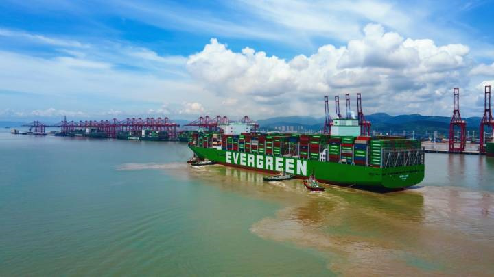 El puerto de Ningbo Zhoushan se conecta con el portacontenedores más grande del mundo, Changyi