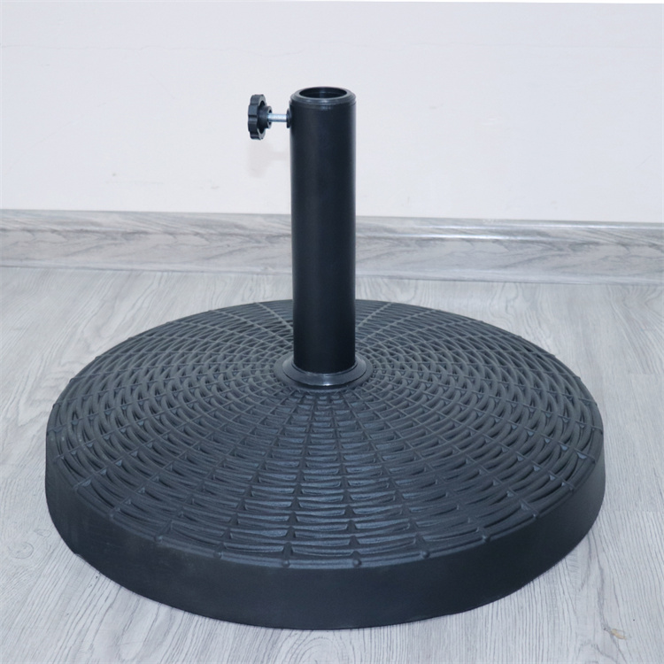 Base de sombrilla redonda de mimbre para patio de 23''